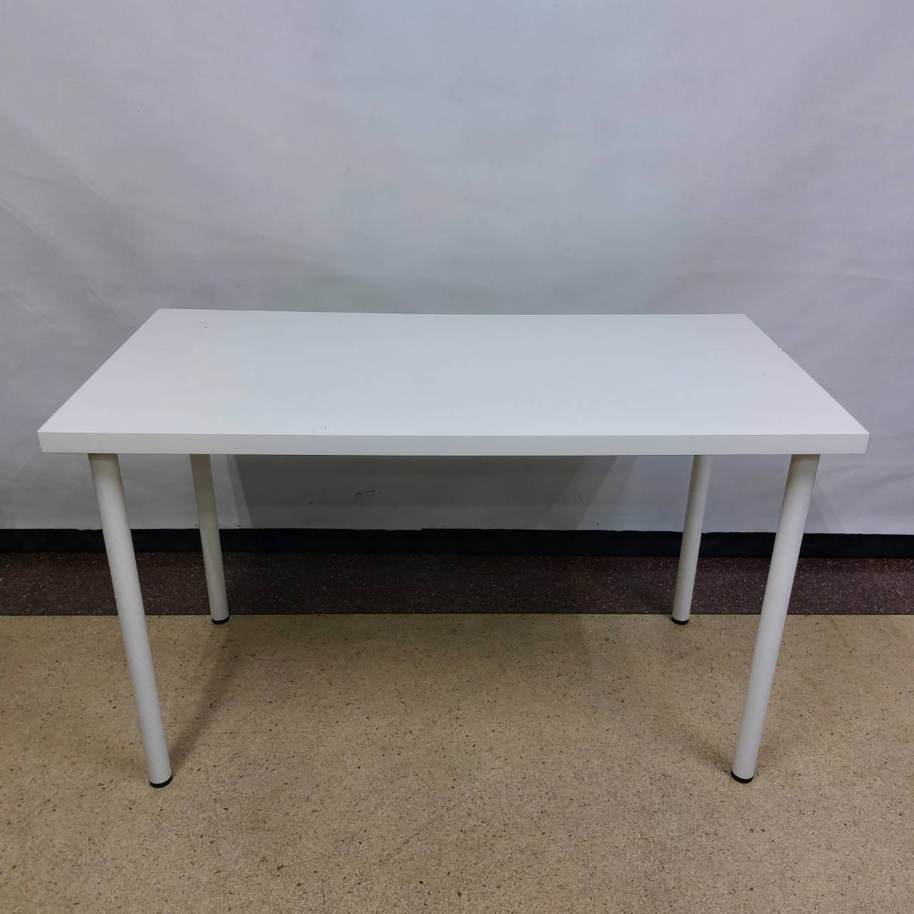 โต๊ะอเนกประสงค์ IKEA สีขาว
