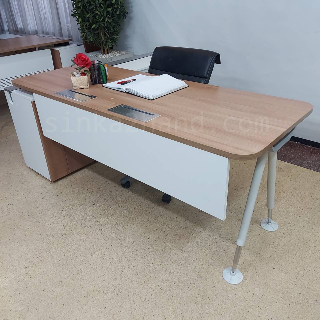โต๊ะทำงานแอลสีคาปูชิโน่   โมไม้